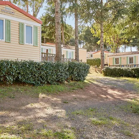 Domaine Résidentiel De Plein Air Odalys La Pinède