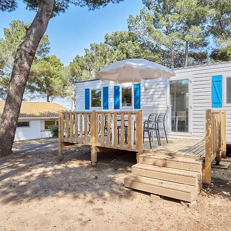 Camping Domaine Résidentiel De Plein Air Odalys La Pinède