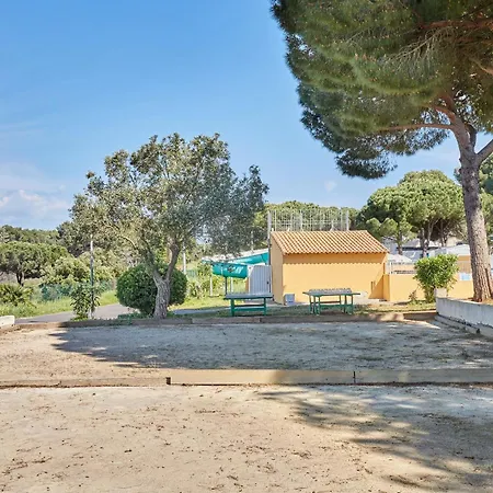 Domaine Residentiel De Plein Air Odalys La Pinede アグド