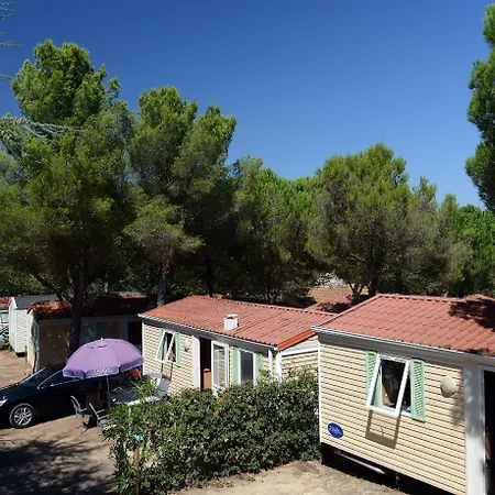 Camping Domaine Résidentiel De Plein Air Odalys La Pinède Agde